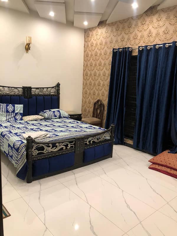 10 MARLA FURNISHED UPPER PORTION AVAILABLE FOR RENT IN TARIQ GARDENS LAHORE 8