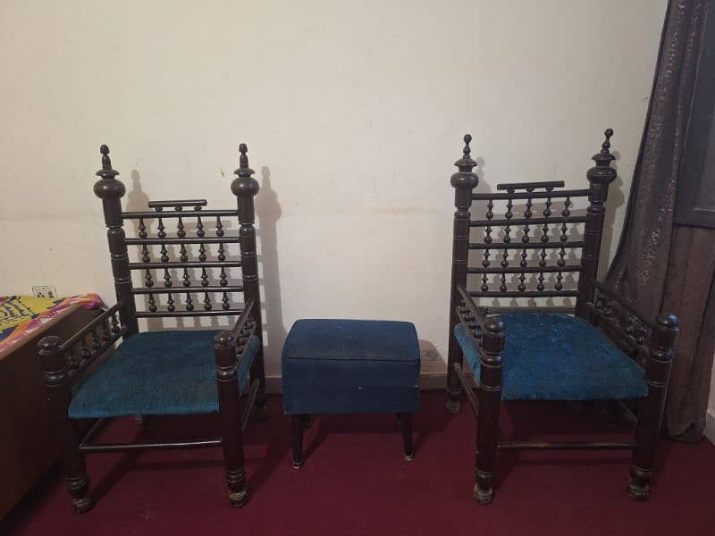 2 solid wood chairs with stool 0