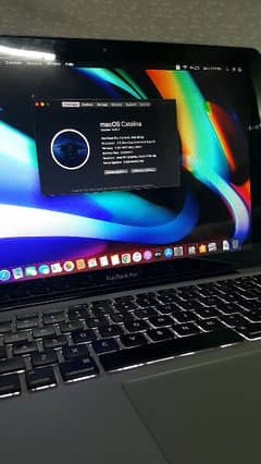 Macbiok pro 2012. core i5.4GB Ram. 128GB Samsung latest SSD