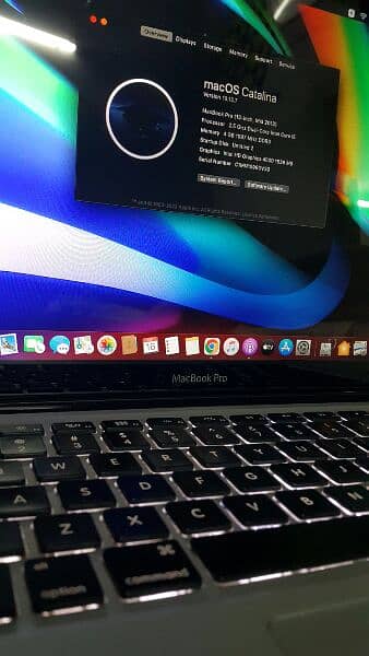 Macbook pro 2012. core i5.4GB Ram. 128GB Samsung latest SSD 7