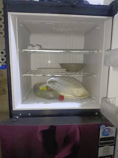 New fridge for sell argent