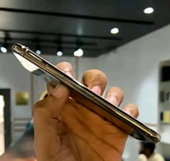 apple I phone xs max 256