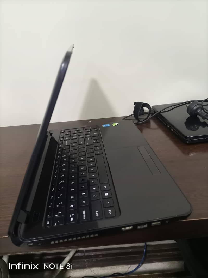 HP multiples Laptops 5