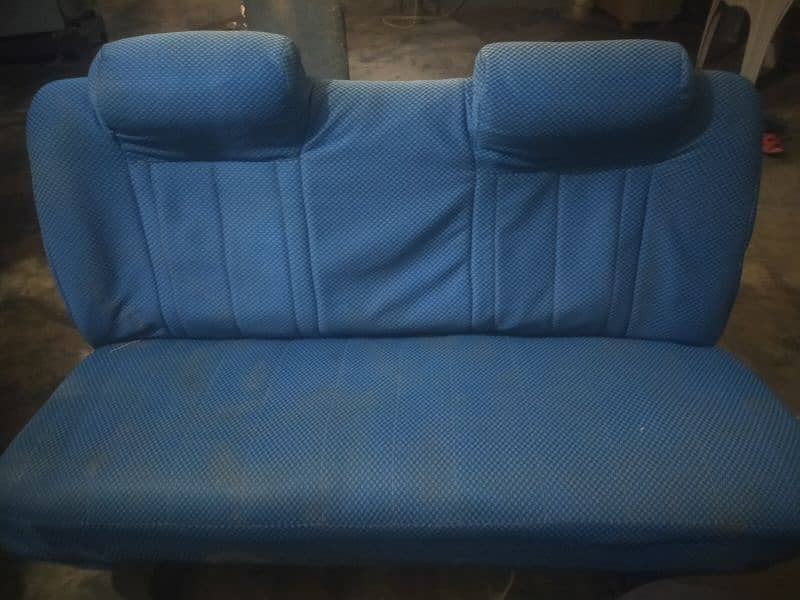 Suzuki bolan sofa seat 2 pic 1