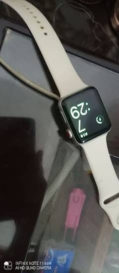 serious 3 new watch 98% Battery health