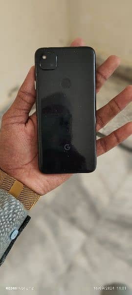 Google pixel 4a 4g ram 6.128 4