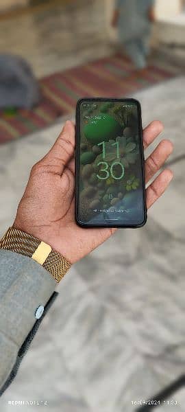 Google pixel 4a 4g ram 6.128 8