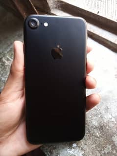 I phone 7 non 32gb baspass all ok 10.9 03216210265