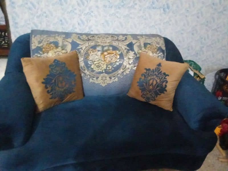 wood blue color sofa set 7 seater 2