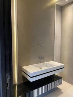 (RS 2200)crafted edge Corian fabricators