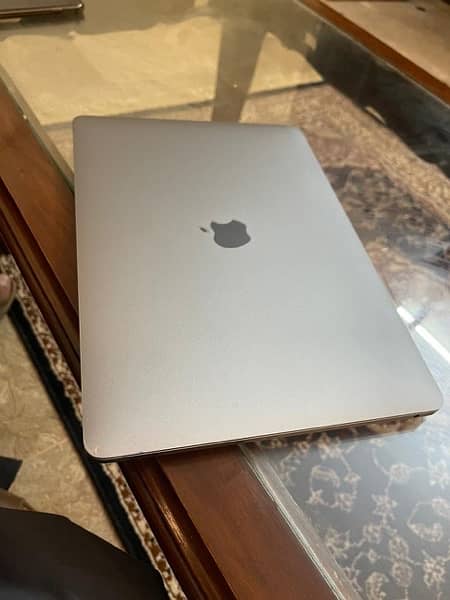 MacBook Pro M1 , 13” Model 2020 1