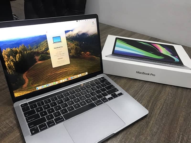 MacBook Pro M1 , 13” Model 2020 7