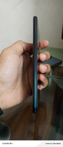 Vivo Y1s available for sale in a Good Condition with Cover 5