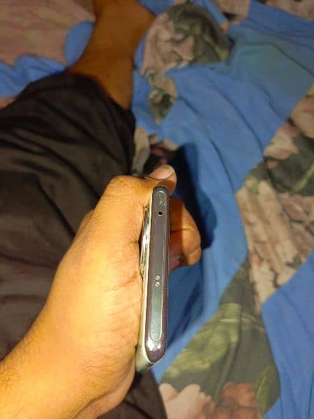 oppo reno 11 5g 12/256 condition 10/10 7