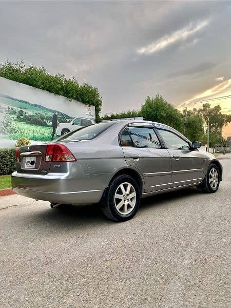 Honda Civic EXi 2005 2