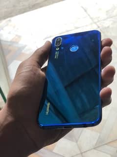 Huawei p20 lite 4/64Gb Official pta approved