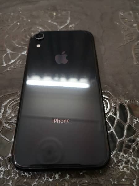 iphone xr 4