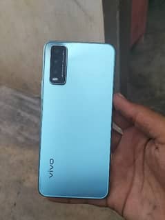 vivo y20S 9.5/10 condition with original box and charger