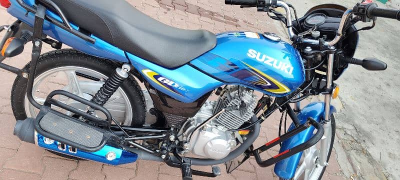 Suzuki 110s GD 2023 7