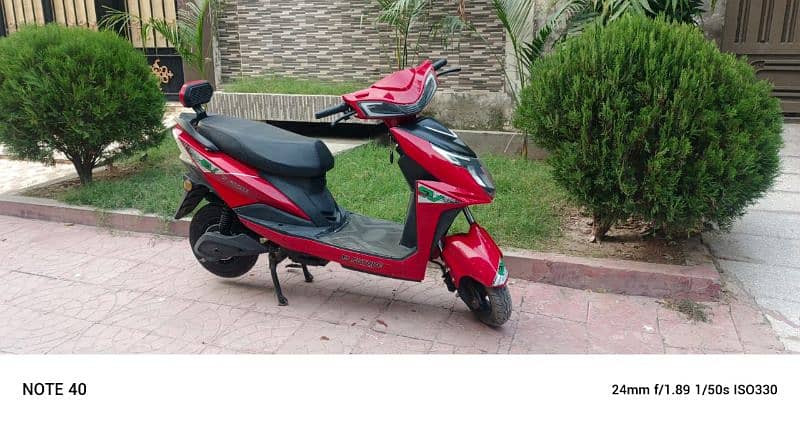 yj future scooty for sell 1