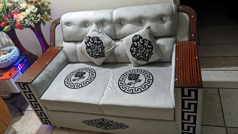 sofa set (3 seater, 2 seater, 1 seater & Table) 1