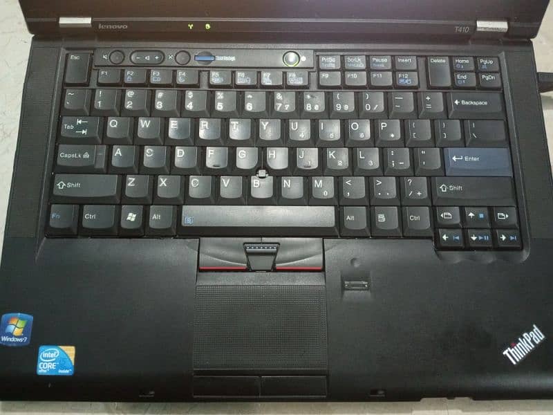 Lenovo T410 i3 1st Generation 1