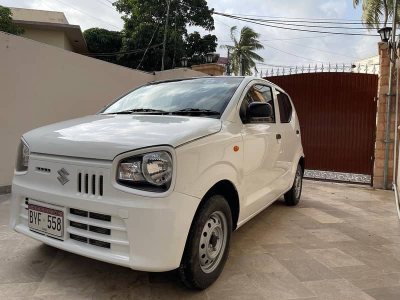 Suzuki Alto 2022 Suzuki Alto VXR AGS 2022 White Color 1