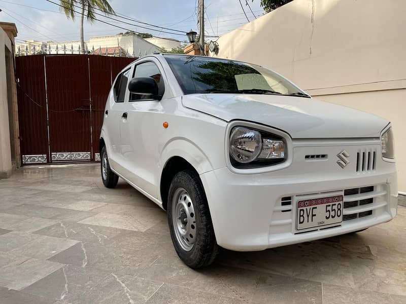 Suzuki Alto 2022 Suzuki Alto VXR AGS 2022 White Color 2