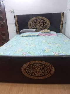 new condition king size double bed with 2 side tables versace style