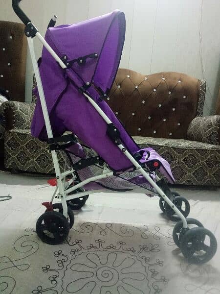 Travelling baby stroller 6