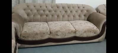 luxey 5 seater sofa in new condition