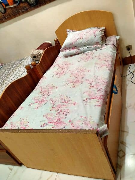 single bed and different items 2