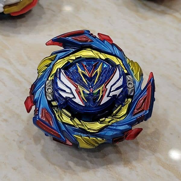 Beyblade Burst Metal Fight First Copy Valkyrae Spriggan Fafnir Ragnark 13