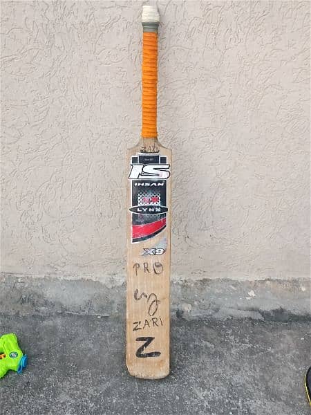 very good cricket bat with 8 grain 03319556601 4