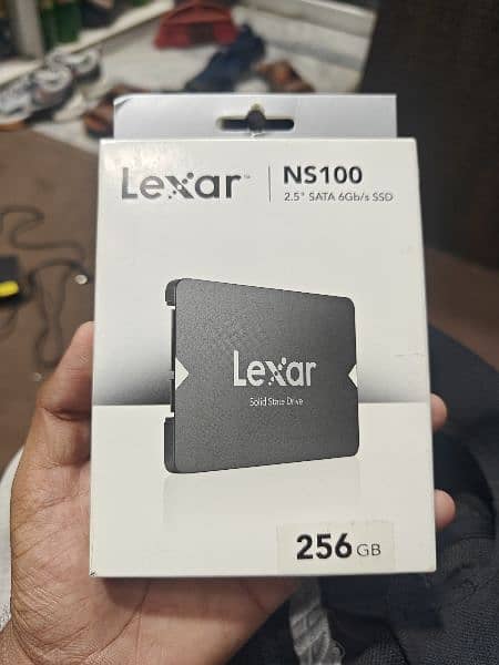 Lexar SSD 256g brand new 2