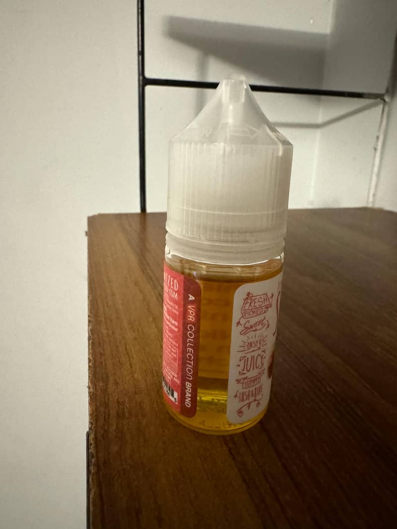 Strawberry Vape Flavor - Skwezed 30ml (25 mg) 1