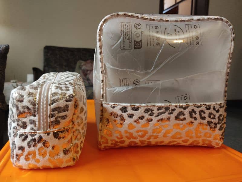 Primark beauty bag ( unused ) 3