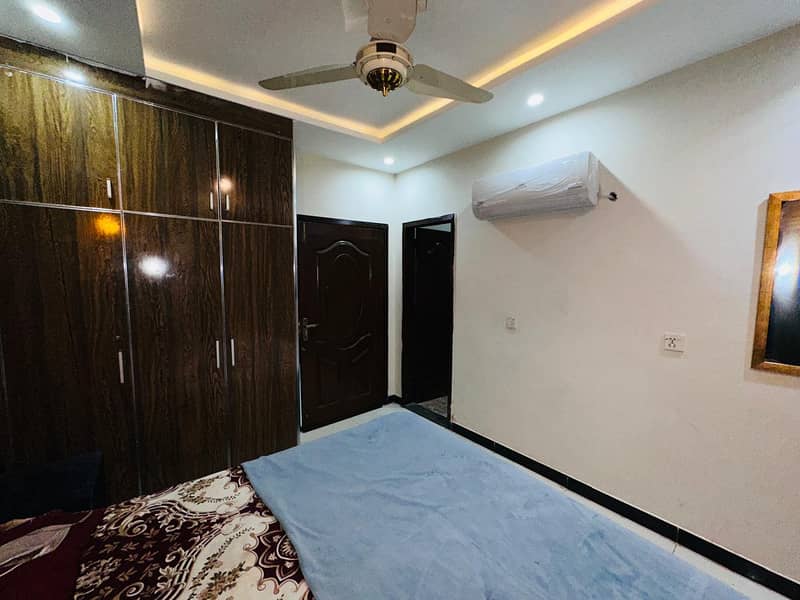 Monthly 2 Bedroom apartment Bahria Town Lahore 1