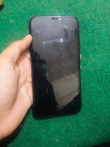 Iphone 11 64 gb Non Pta Display Msg 10/10 condition Exchange Possible 1