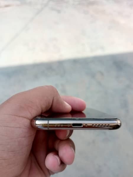 iPhone 11 pro non pta golden colour 1