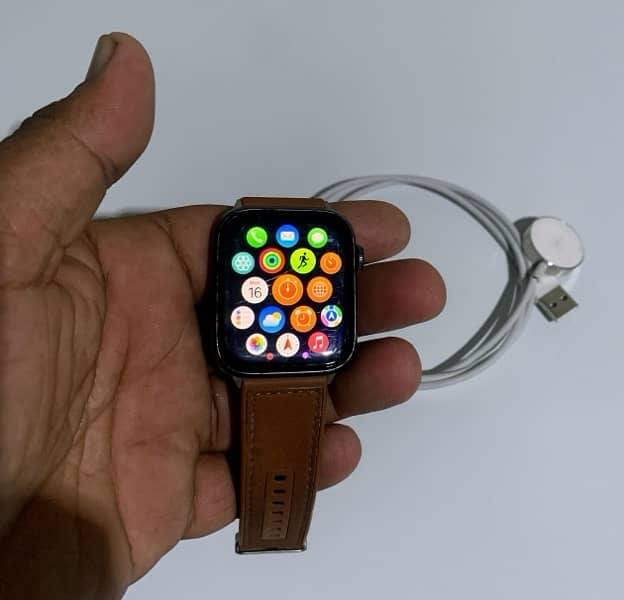 APPLE WATCH SERIES 6 (44mm) 2