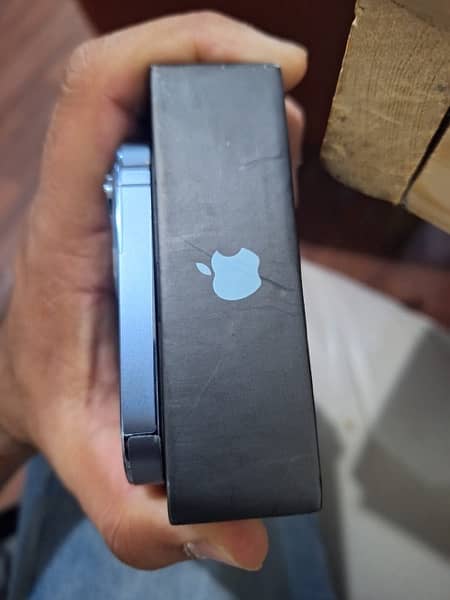 iphone 13 pro max Factory unlock 256gb 97% 4