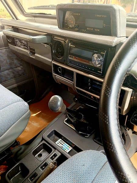 Toyota Land Cruiser 1986 zx 4/4 3