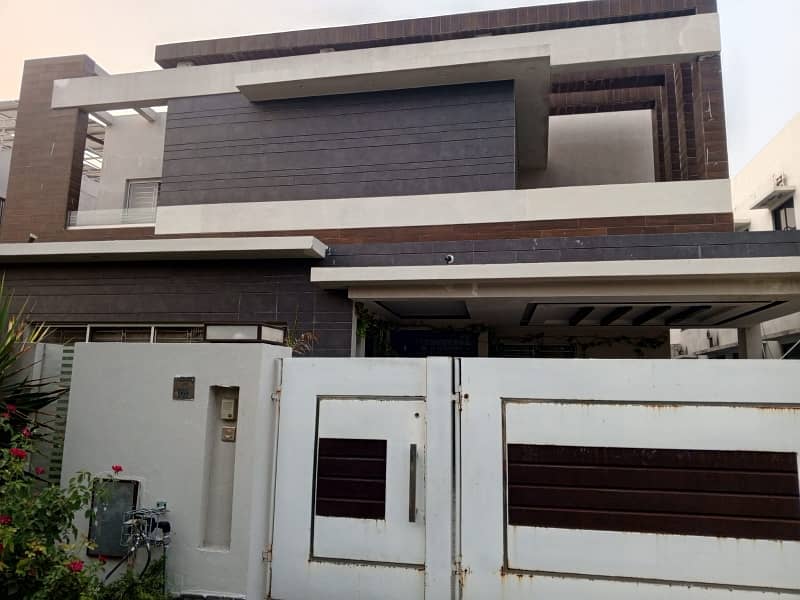 Dha Phase 6 Kanal Full House With Basement For Rent 0