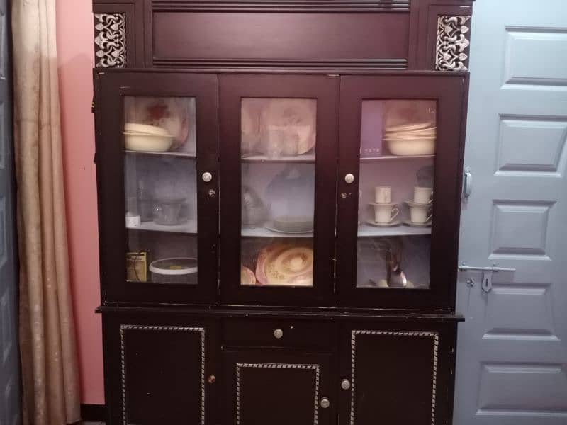 untensil cupboard/برتن رکھنے والی الماری 1