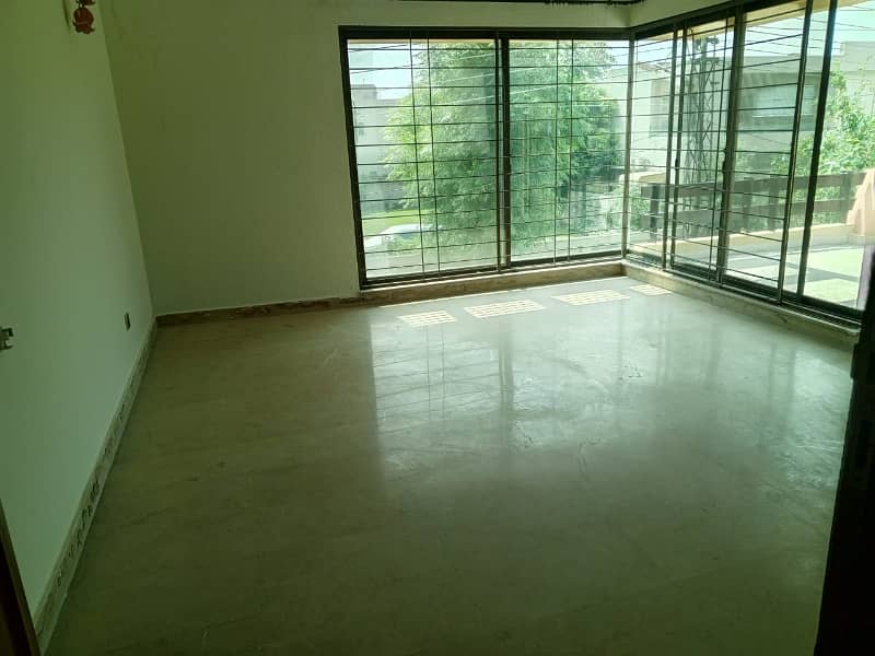 Dha phase 4 kanal full house for rent 16