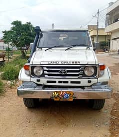 Toyota Land Cruiser 1986 ZX 4÷4