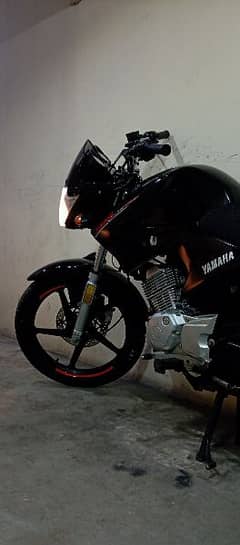 Yamaha YBR