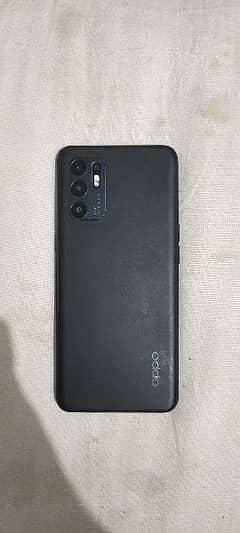 OPPO Reno 6