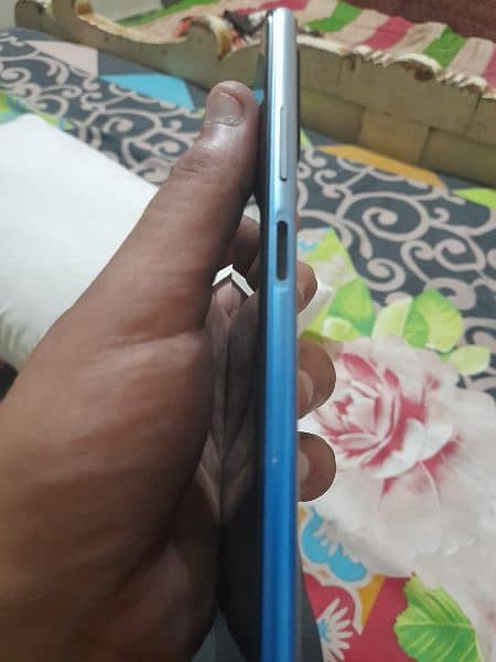 infinix Note8i 6/128 gb 4